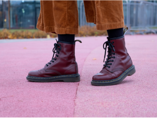 10 off doc martens