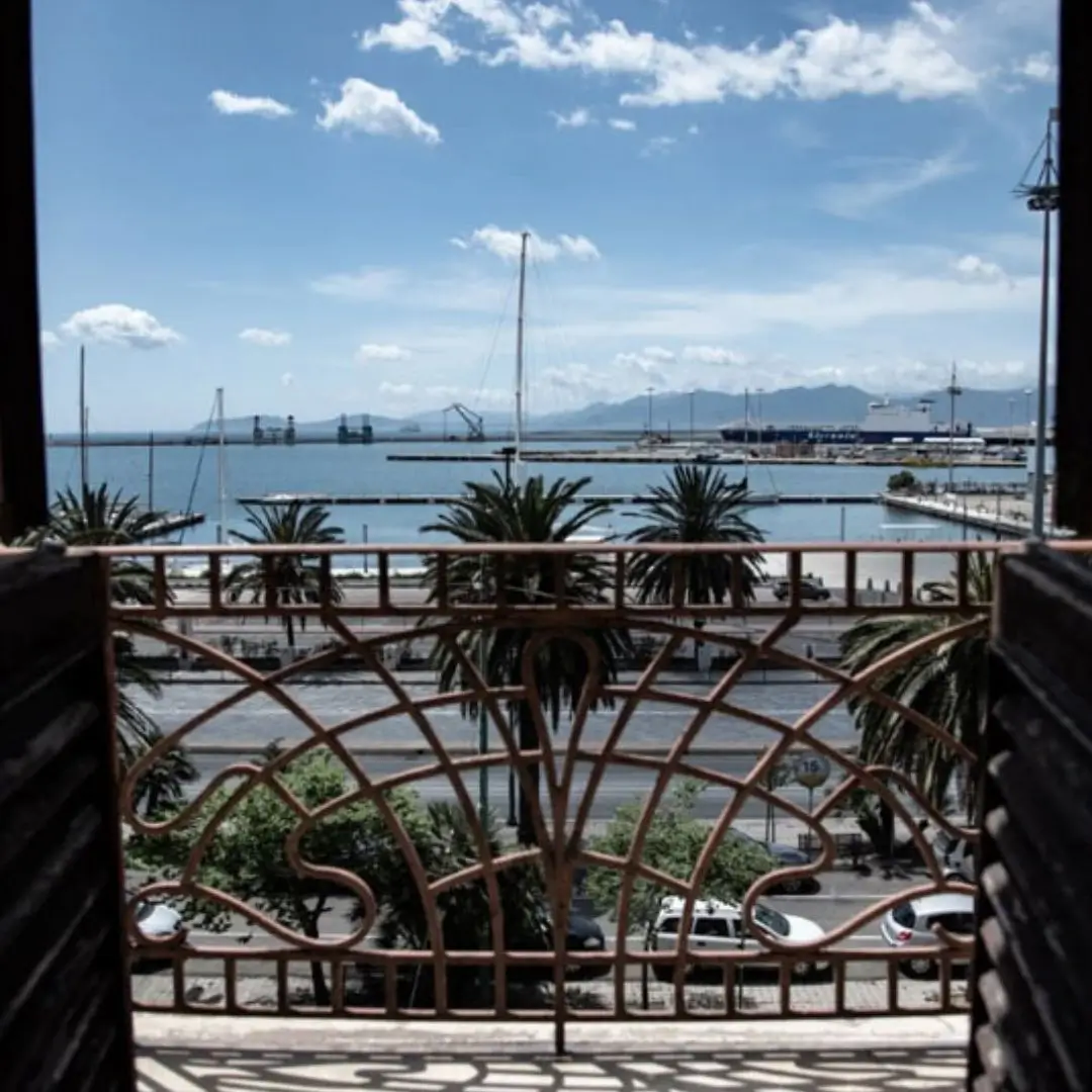 Hotel BJ Vittoria 10% discount on stays of even 1 day, and 15% for stays longer than 7 days