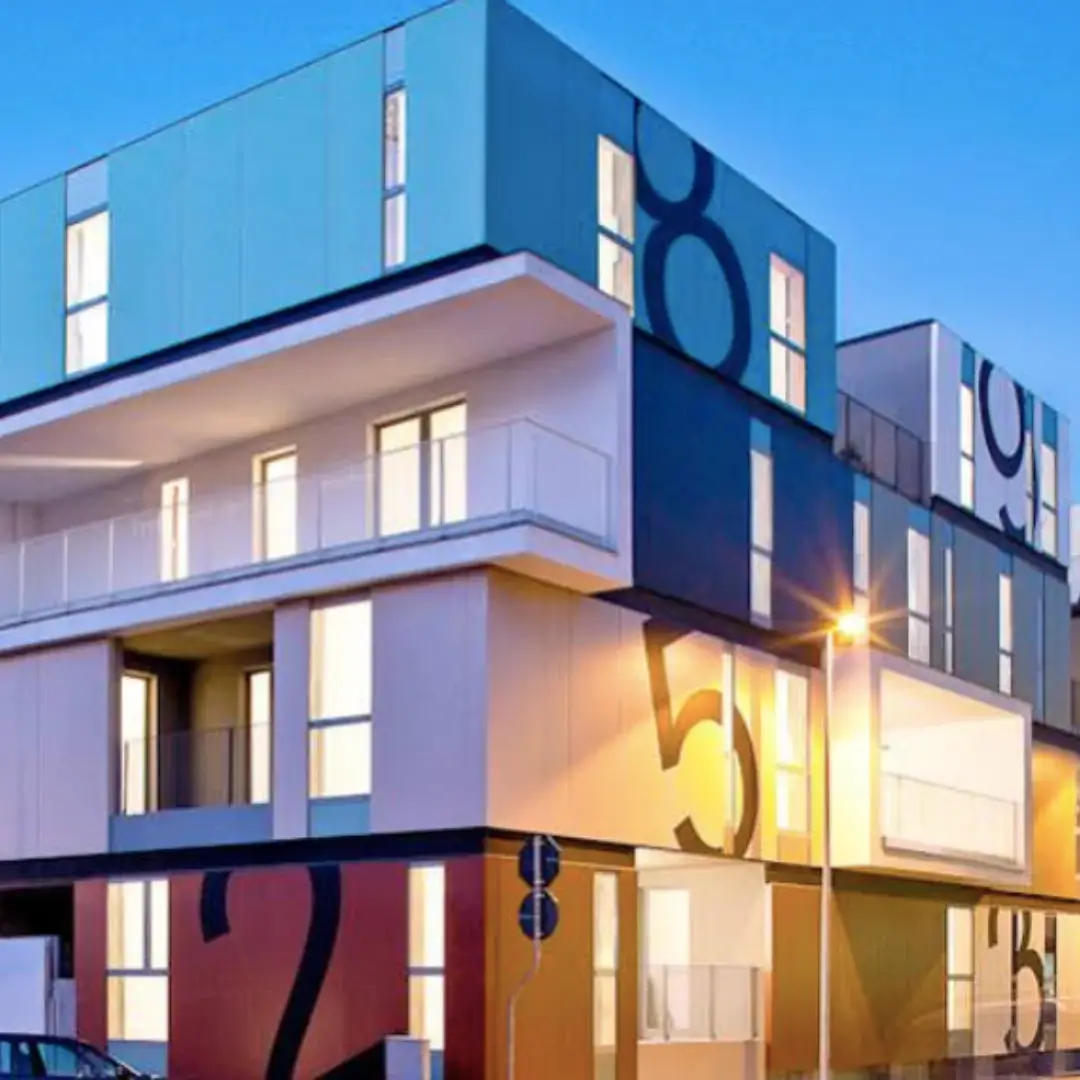 10% discount on stays of at least 14 nights