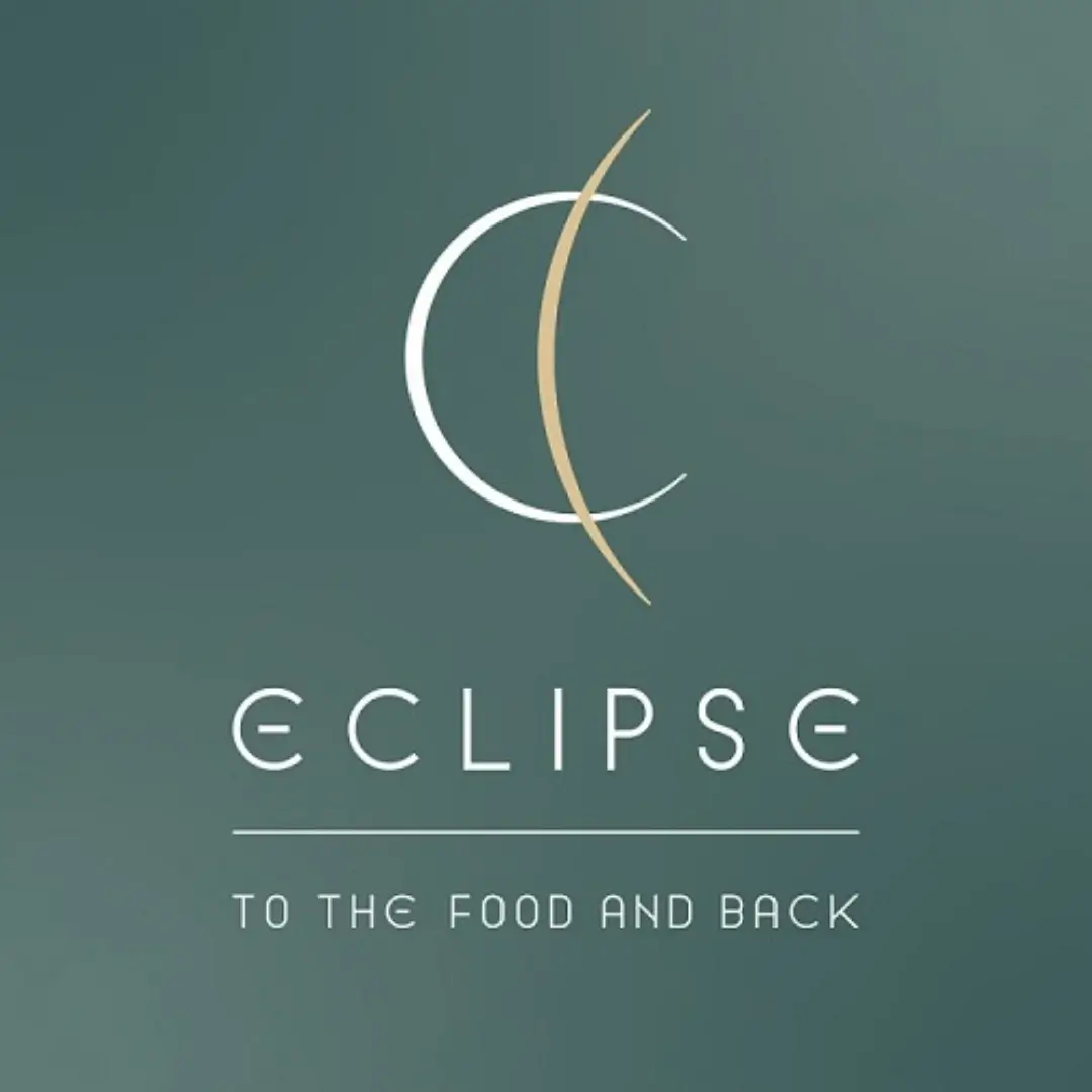 15% off in the menú  à la carte (is not included beverage and set menu)