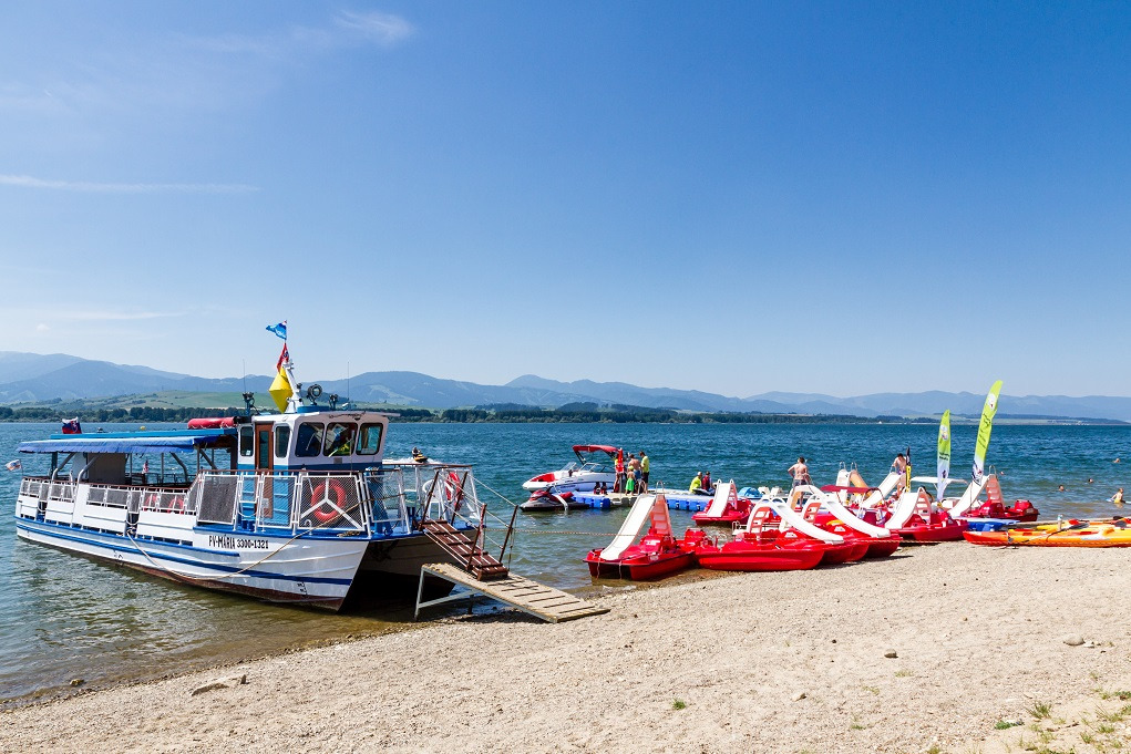 MARA CAMPING ATC Liptovsk Trnovec - 10% Off boat trip fee | European Youth  Card