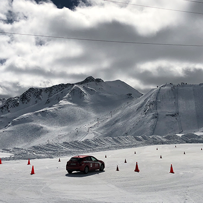 10% on snow driving courses