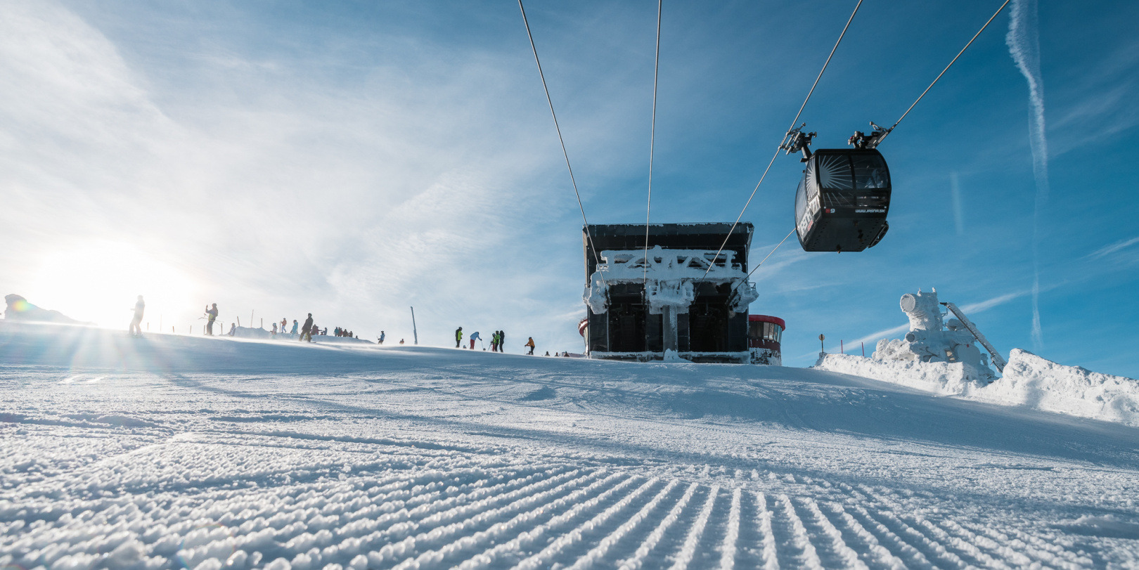 JUNIOR tariff for ski passes and cable car tickets