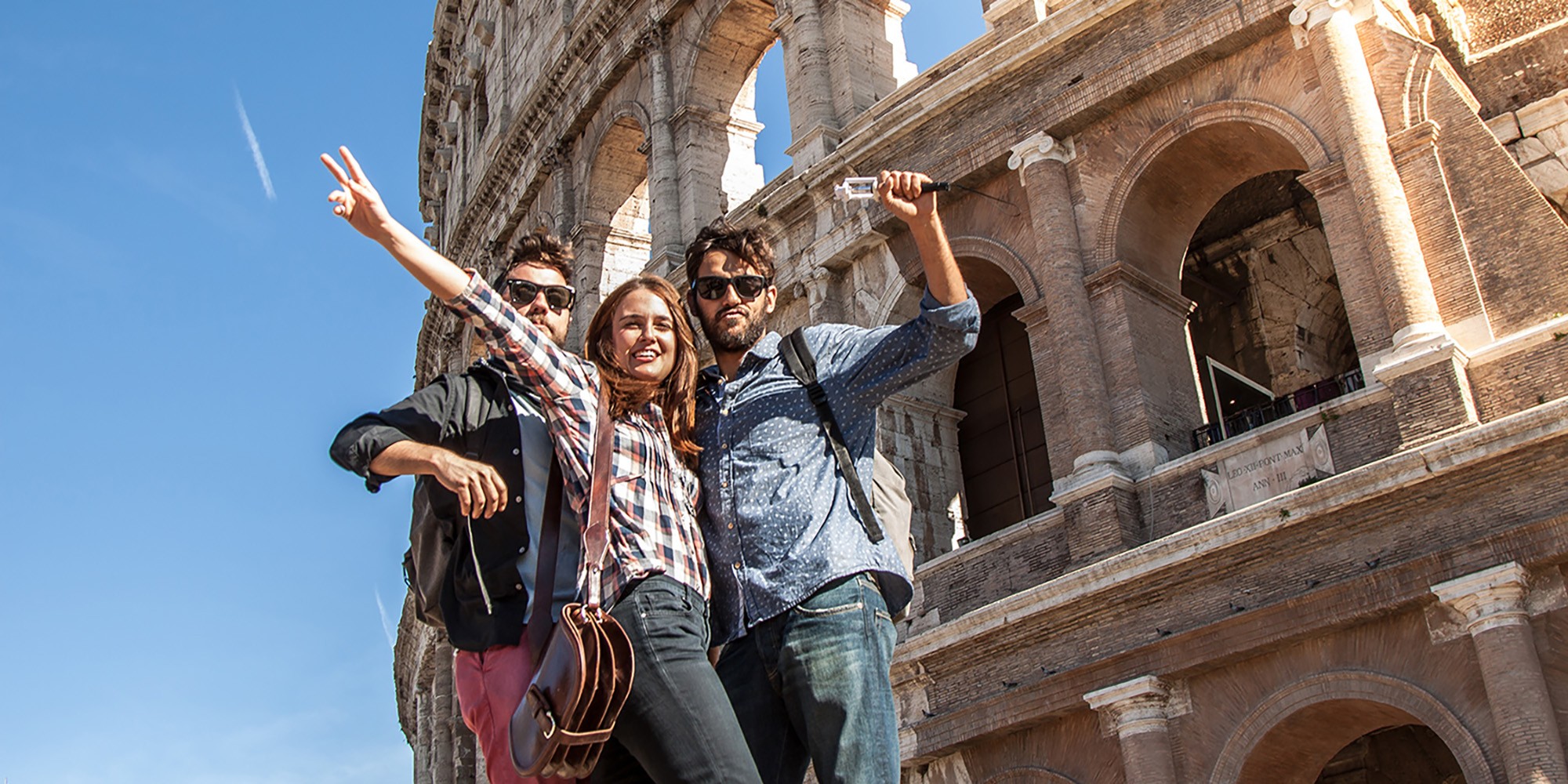 15 EUR off on flight tickets for bookings with a minimum value of 200 EUR